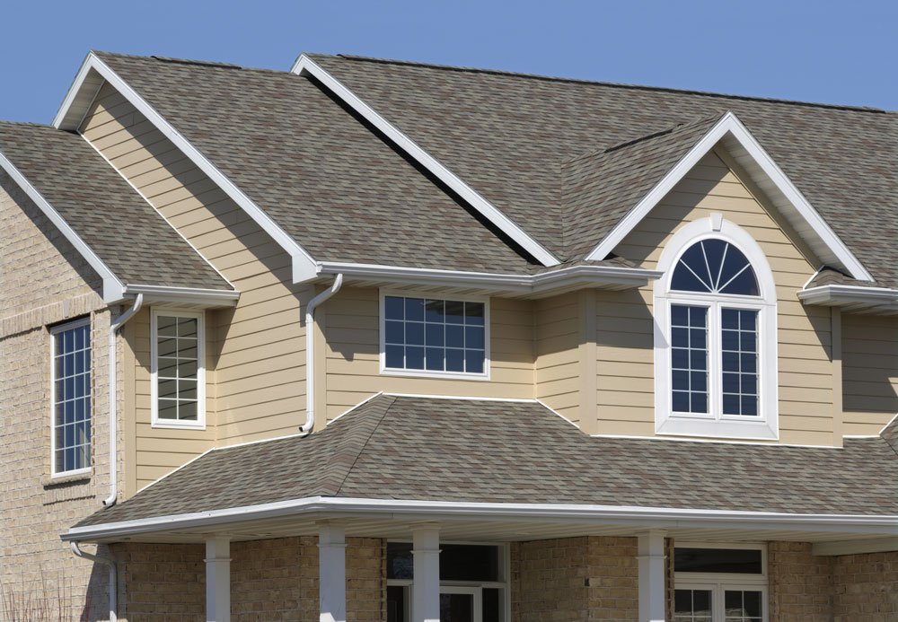When to Replace Your Gutters: 7 Warning Signs (2026 Guide)