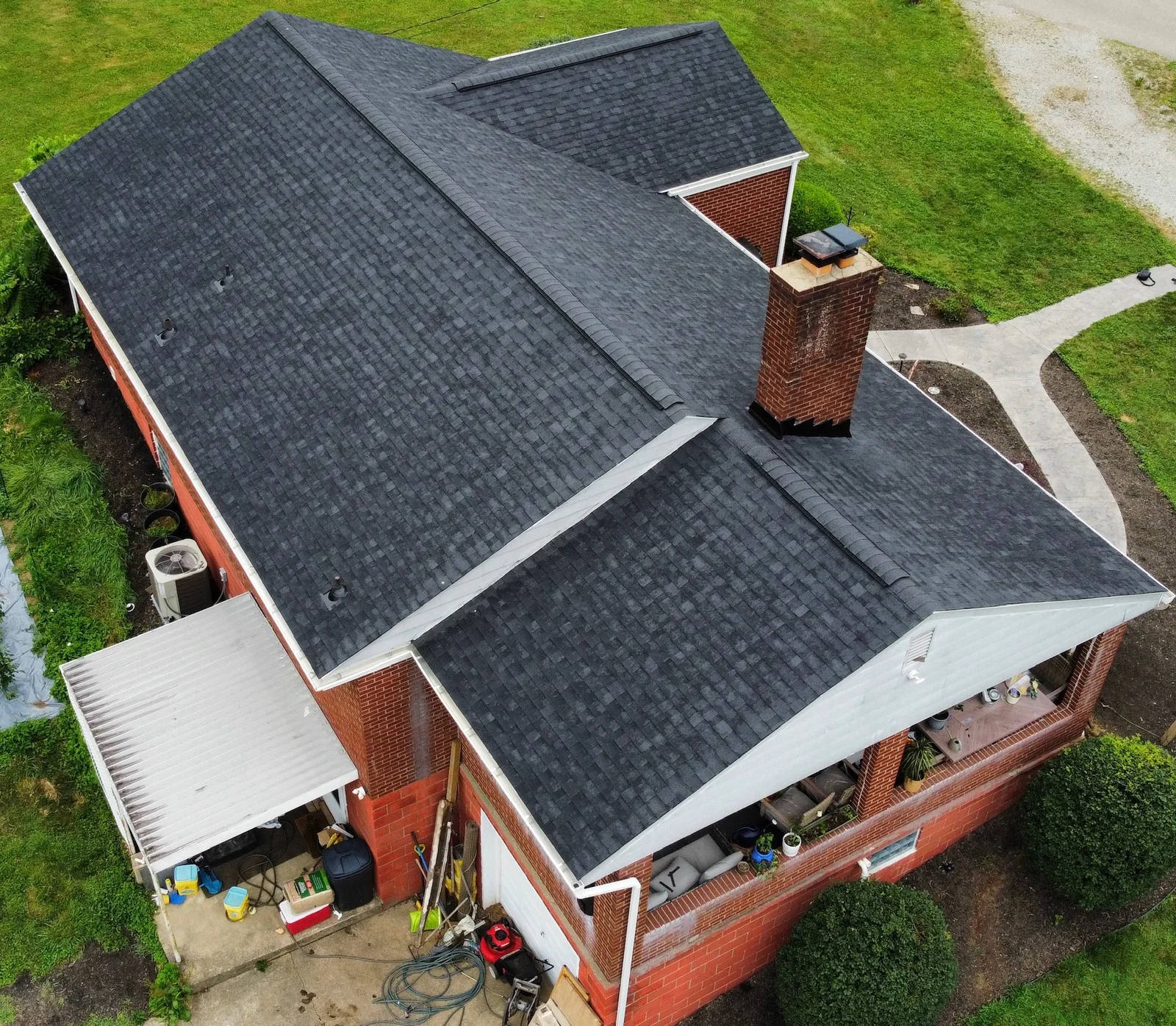 Does Homeowners Insurance Cover Roof Replacement? 2026 Guide